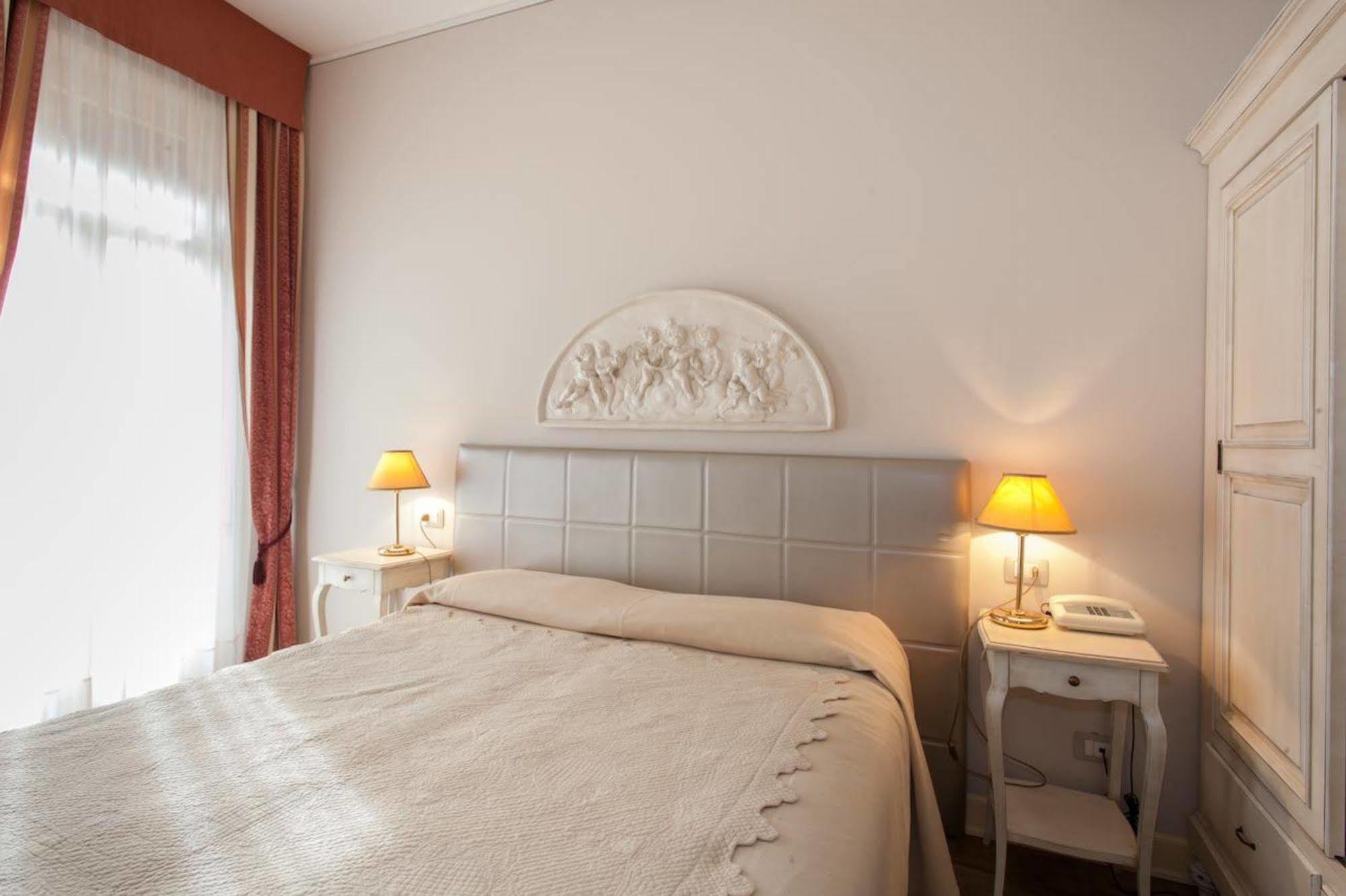 Marconi Hotel